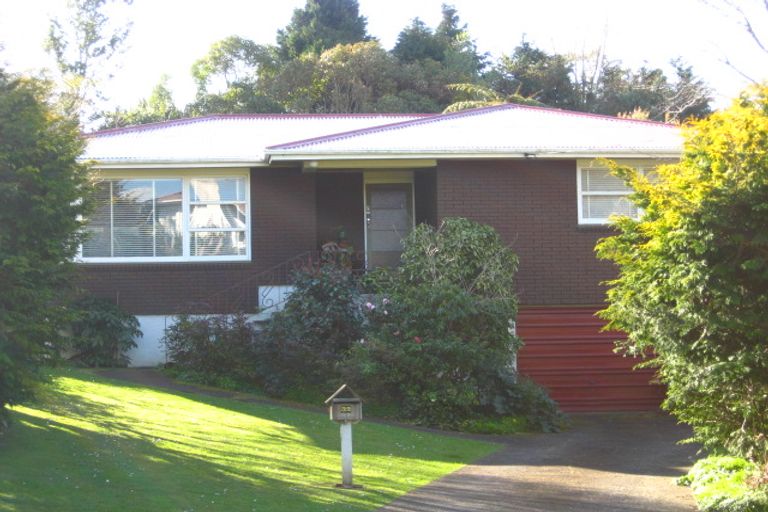 Photo of property in 32 Clawton Street, Westown, New Plymouth, 4310