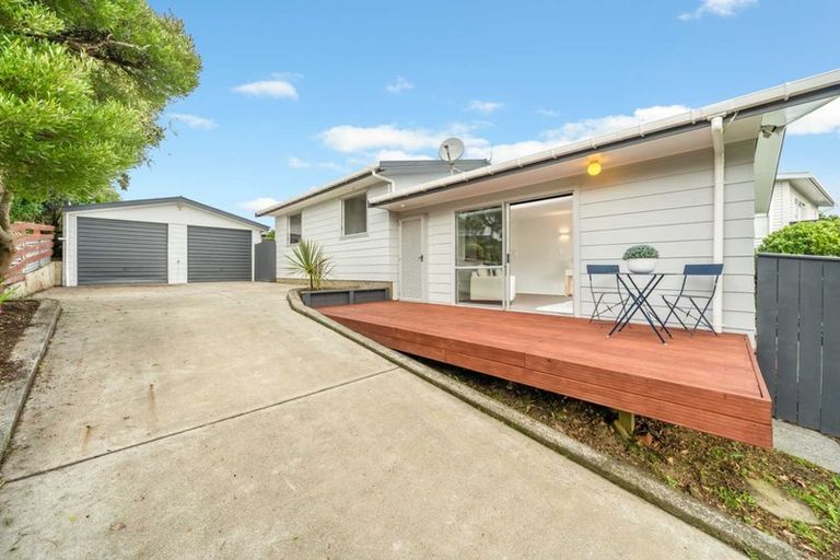 Photo of property in 141 Conclusion Street, Ascot Park, Porirua, 5024