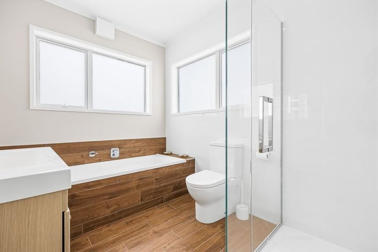 Photo of property in 37 Sanremo Lane, Stanmore Bay, Whangaparaoa, 0932