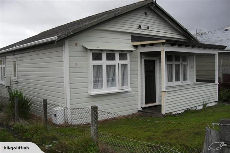 Photo of property in 102 Coutts Street, Kilbirnie, Wellington, 6022