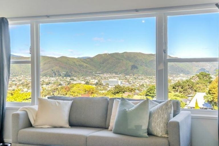 Photo of property in 27 Redvers Drive, Belmont, Lower Hutt, 5010