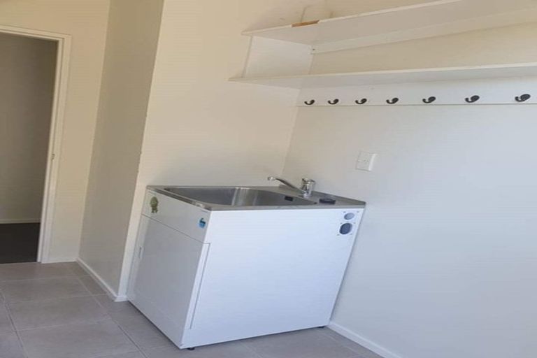 Photo of property in 40 Kent Road, Saint Johns Hill, Whanganui, 4501