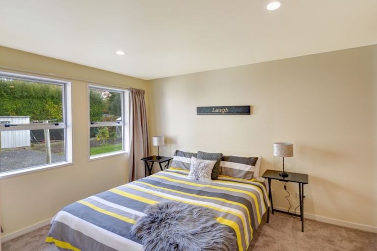 Photo of property in 48 Holyhead Street, Outram, 9019