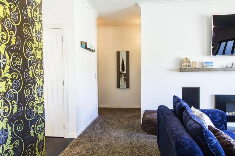 Photo of property in 9 The Dunes, Cromwell, 9310