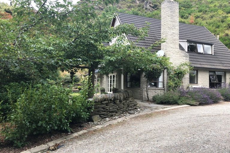 Photo of property in 62 Manse Road, Arrowtown, 9302