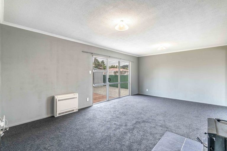 Photo of property in 35a Lawrence Street, East Gore, Gore, 9710