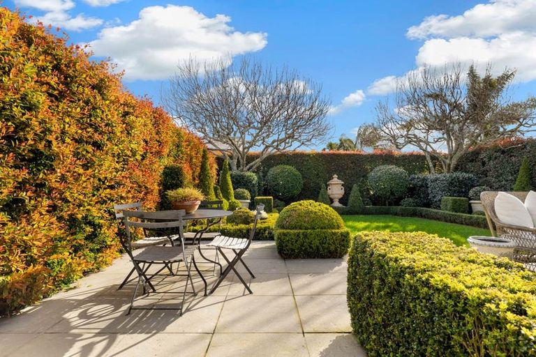 Photo of property in 4 Burwood Crescent, Remuera, Auckland, 1050