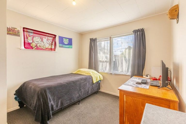 Photo of property in 48 Ranfurly Street, Tamatea, Napier, 4112
