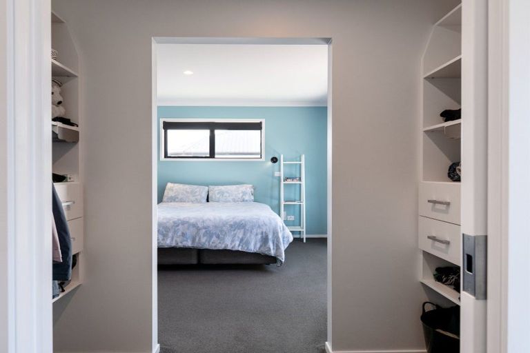 Photo of property in 202 Te Okuroa Drive, Papamoa, 3118