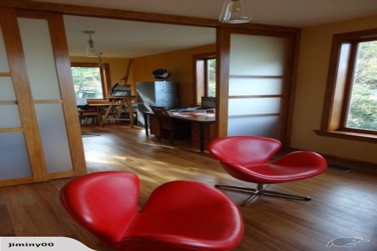 Photo of property in 57 Hawkhurst Road, Lyttelton, 8082