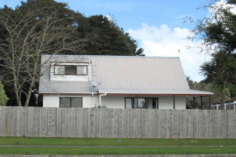 Photo of property in 105 Paramount Parade, Tikipunga, Whangarei, 0112