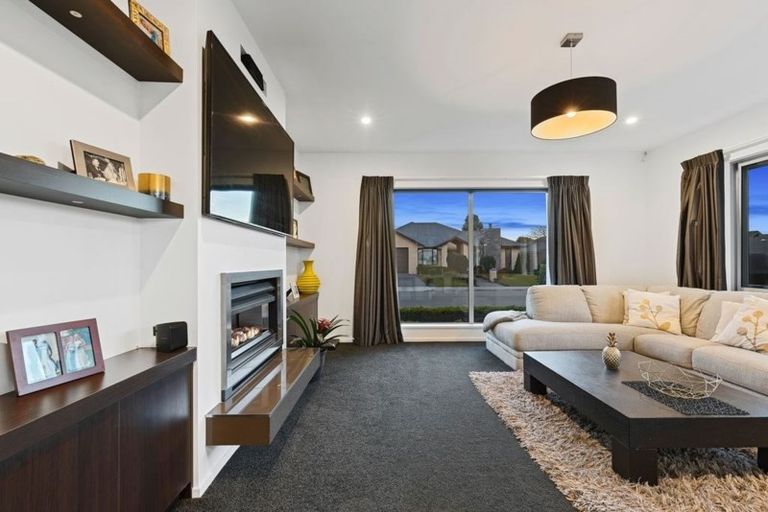 Photo of property in 3 Gilchrist Place, Kaiapoi, 7630