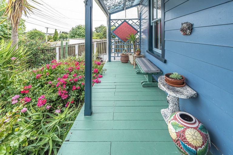 Photo of property in 25 Mason Terrace, Gonville, Whanganui, 4501