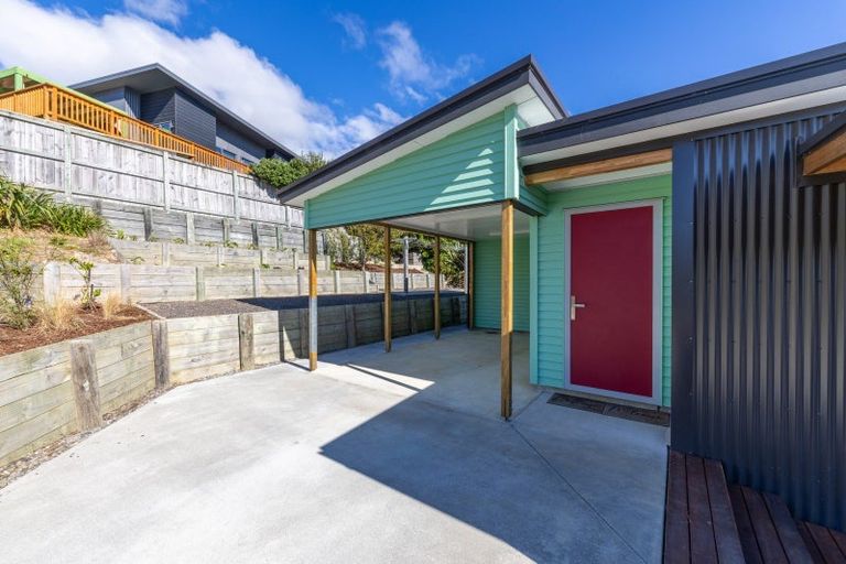 Photo of property in 2 Bell Bird Rise, Picton, 7220