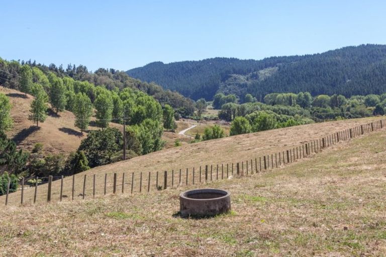 Photo of property in 2121a Waihi Whangamata Road, Whiritoa, Whangamata, 3691