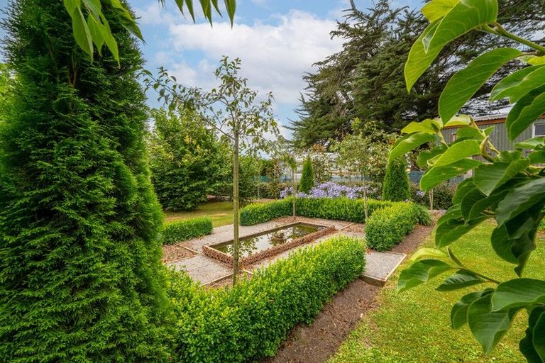 Photo of property in 56 Burgess Road, Herbert, Oamaru, 9495