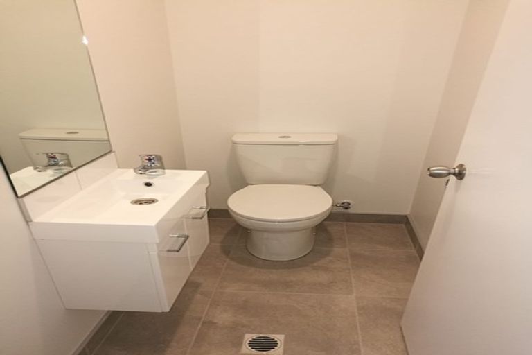 Photo of property in 6/113 Knighton Road, Hillcrest, Hamilton, 3216