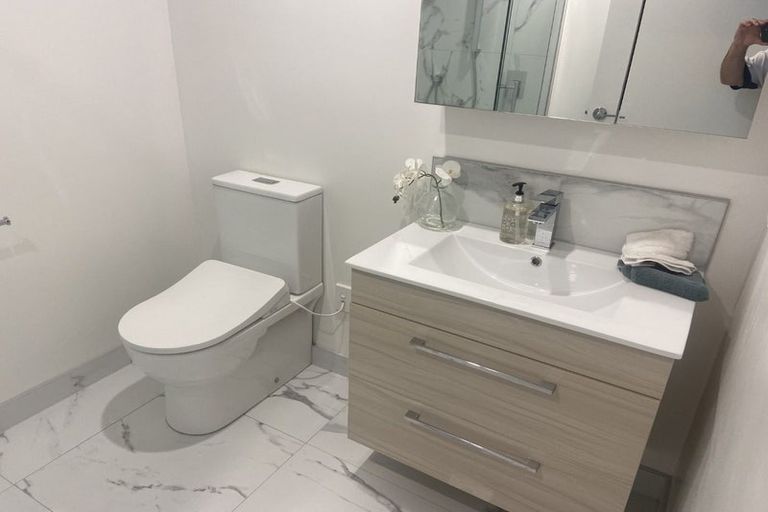 Photo of property in 4/21 Titoki Street, Te Atatu Peninsula, Auckland, 0610