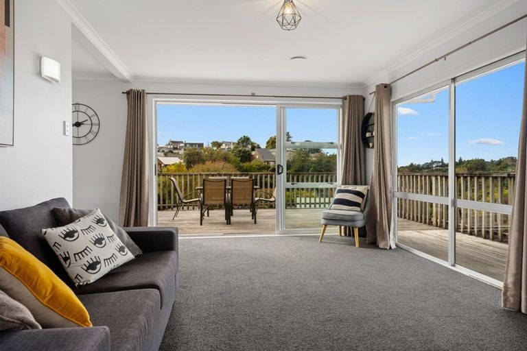 Photo of property in 39 Maratahu Street, Westown, New Plymouth, 4310