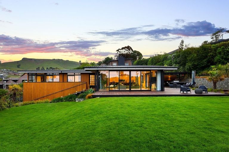 Photo of property in 144 Clifton Terrace, Clifton, Christchurch, 8081