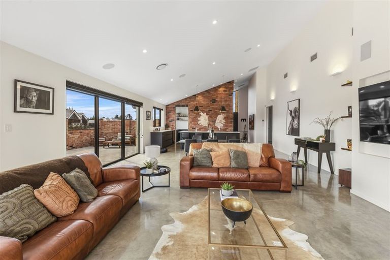 Photo of property in 44 Silver Peaks Drive, West Melton, 7618