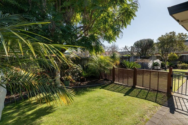 Photo of property in 14 Hanwood Way, Pyes Pa, Tauranga, 3112