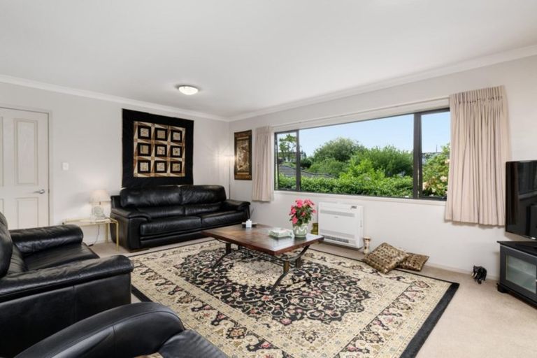 Photo of property in 13 Dowman Place, Te Puke, 3119