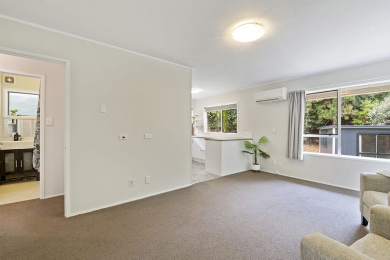 Photo of property in 2/31 Auld Street, Torbay, Auckland, 0630