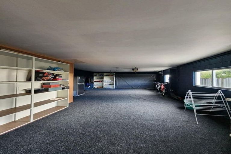 Photo of property in 8b Julian Place, Westown, New Plymouth, 4310