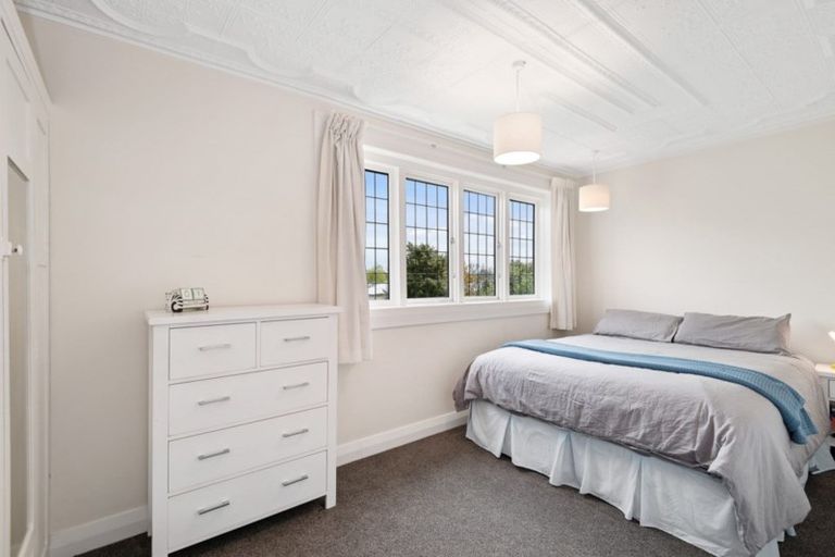 Photo of property in 73 Fisher Avenue, Beckenham, Christchurch, 8023