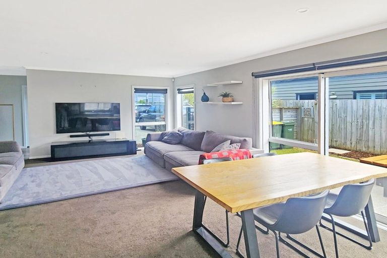 Photo of property in 94 Moohan Street, Wainuiomata, Lower Hutt, 5014