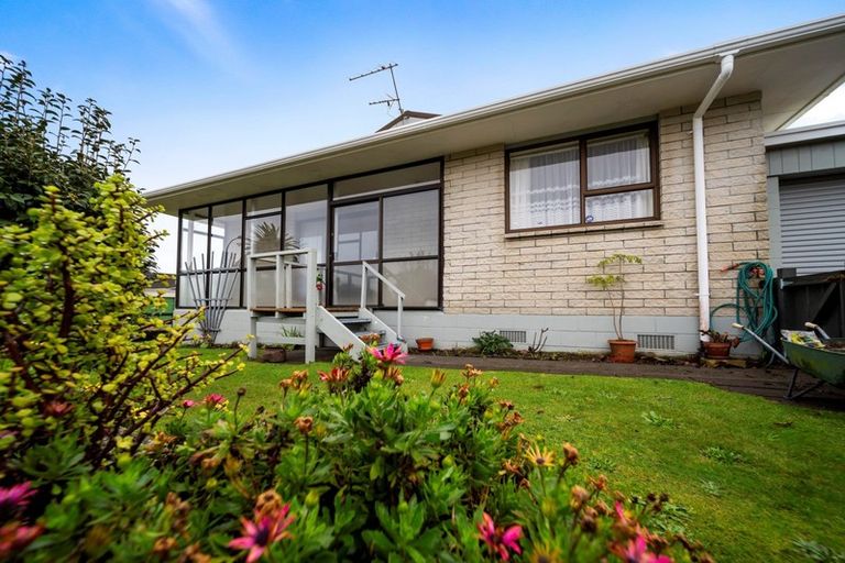 Photo of property in 1a Tuahu Place, Waitara, 4320