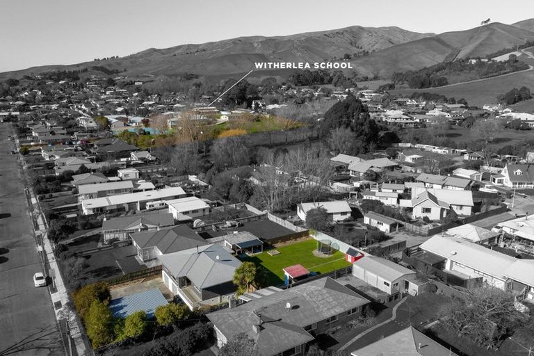 Photo of property in 8 Mckenzie Street, Witherlea, Blenheim, 7201