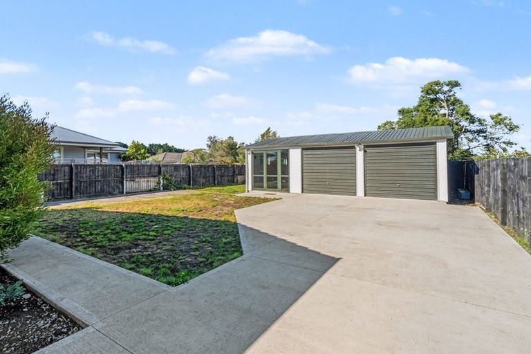 Photo of property in 66 Bickerton Street, Wainoni, Christchurch, 8061