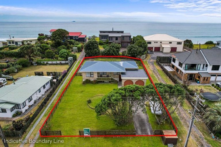Photo of property in 661 Pukehina Parade, Pukehina, Te Puke, 3189