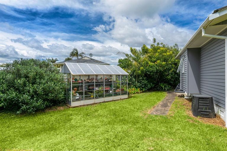 Photo of property in 26 Tabitha Crescent, Henderson, Auckland, 0612