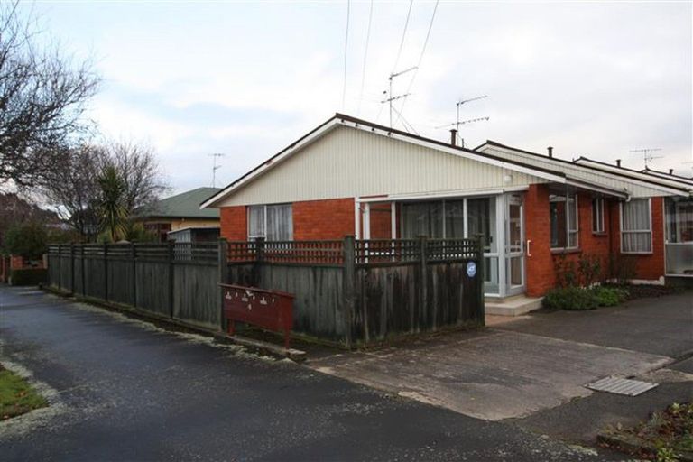 Photo of property in 16a Mure Street, Mosgiel, 9024