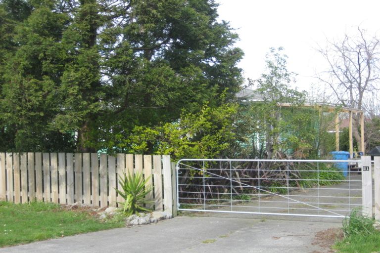 Photo of property in 21-23 Tawa Street, Tokomaru, Palmerston North, 4474