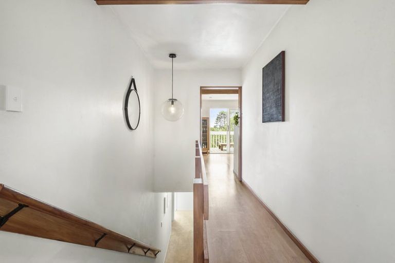 Photo of property in 2/35a Rangatira Road, Beach Haven, Auckland, 0626