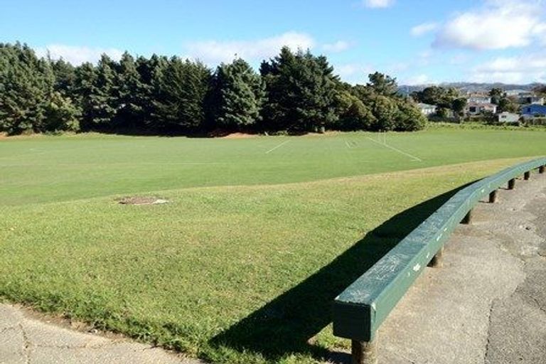 Photo of property in 40 Waihora Crescent, Waitangirua, Porirua, 5024