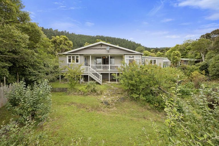 Photo of property in 192 Doctors Point Road, Waitati, 9085