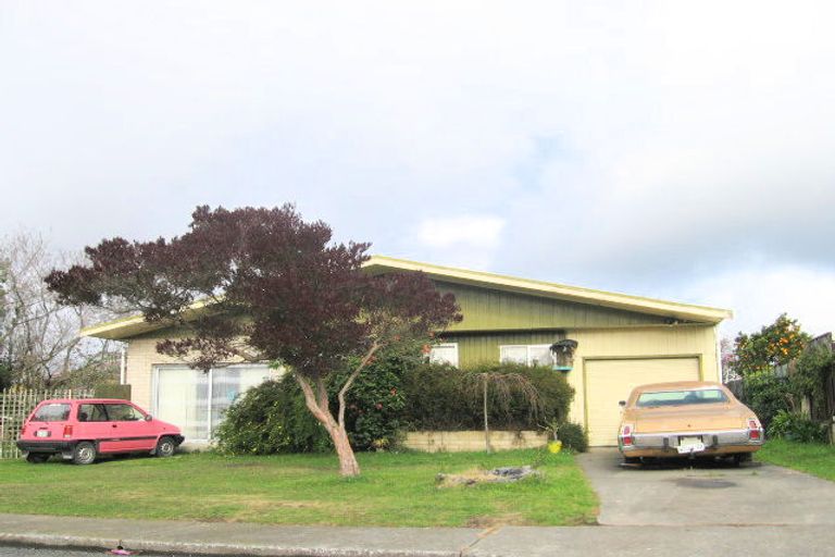 Photo of property in 39 Deal Crescent, Flaxmere, Hastings, 4120