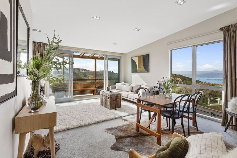 Photo of property in 37a Gurkha Crescent, Khandallah, Wellington, 6035