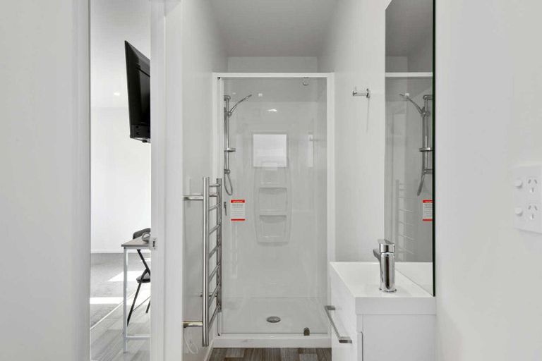 Photo of property in 7a Mathesons Road, Phillipstown, Christchurch, 8011