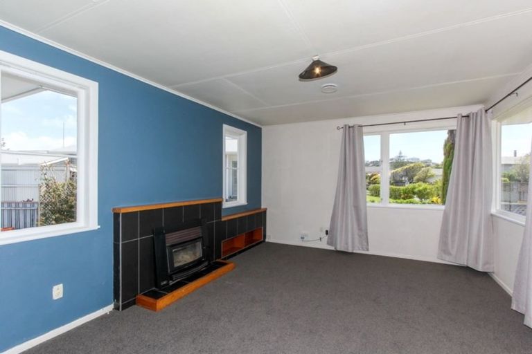 Photo of property in 47 Rosendale Avenue, Spotswood, New Plymouth, 4310