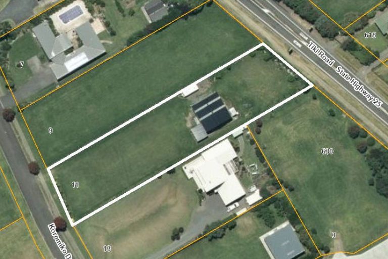 Photo of property in 11 Koromiko Drive, Coromandel, 3506