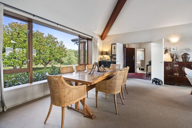 Photo of property in 70 Kakariki Road, Marton, 4787