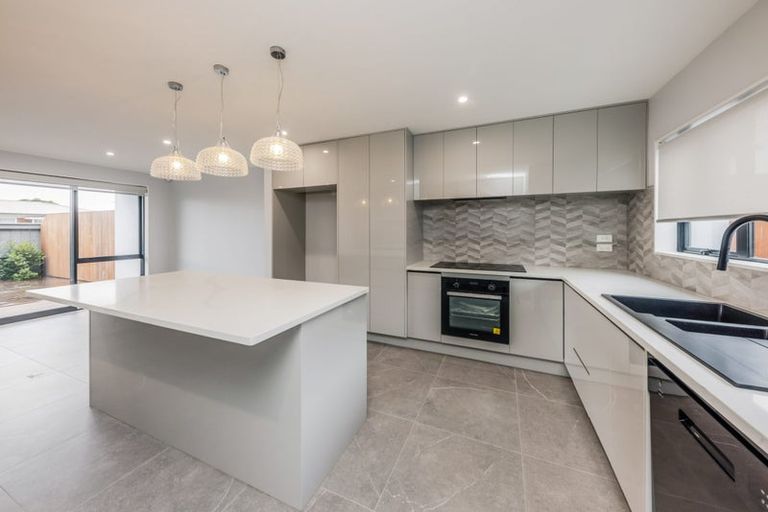 Photo of property in 1/7 Caspar Road, Papatoetoe, Auckland, 2025