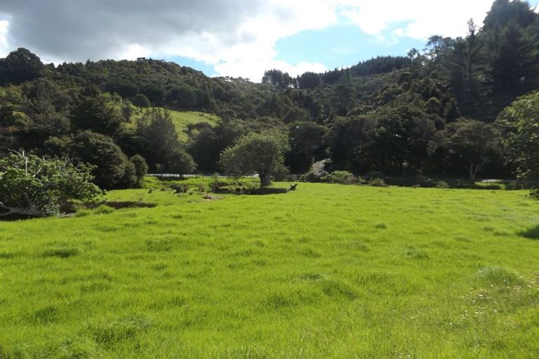 Photo of property in 1708 Russell Road, Helena Bay, Hikurangi, 0184