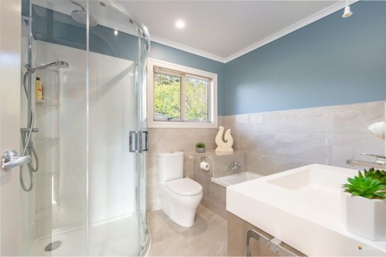 Photo of property in 34 Kaitangata Crescent, Kelson, Lower Hutt, 5010